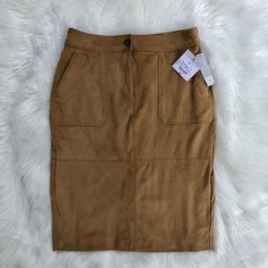 Liz Claiborne Tan Faux Suede Skirt Women's Size 6